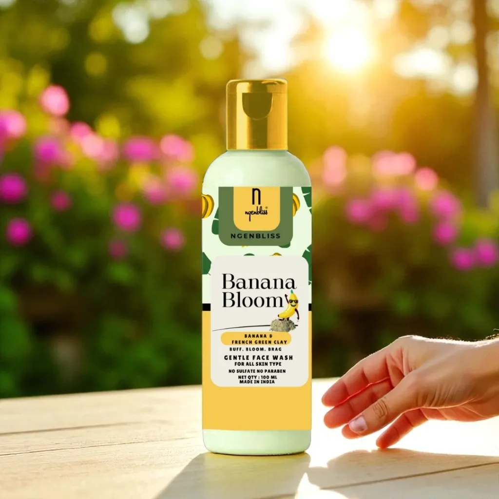 Ngenbliss Banana & French Green Clay Face Wash | Purifies, Soothes & Refreshes Skin | Vegan & Toxin-Free | 100ml
